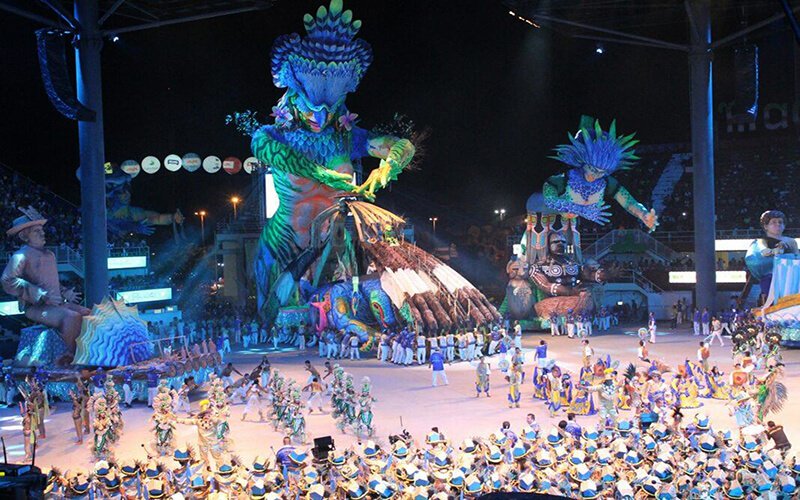 Parintins, O maior festival folclórico do Brasil