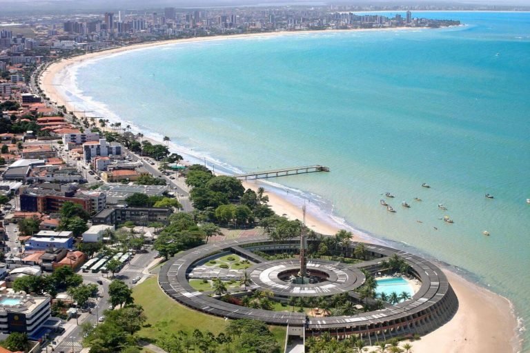 As 10 melhores Praias da Paraíba