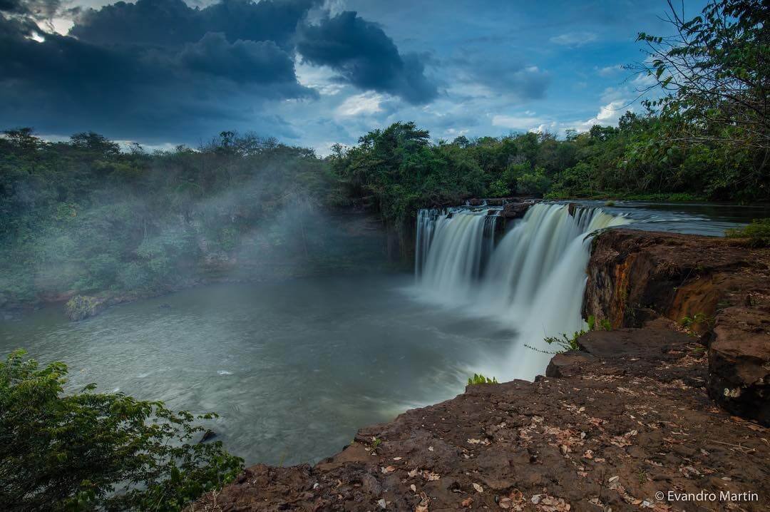 Cachoeira de São Romão.