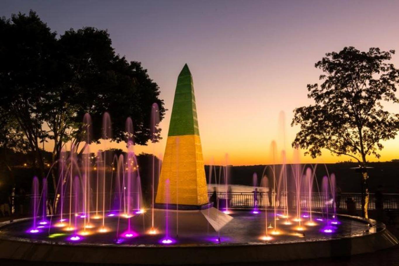 Marco das 3 Fronteiras em Foz do Iguaçu no Paraná