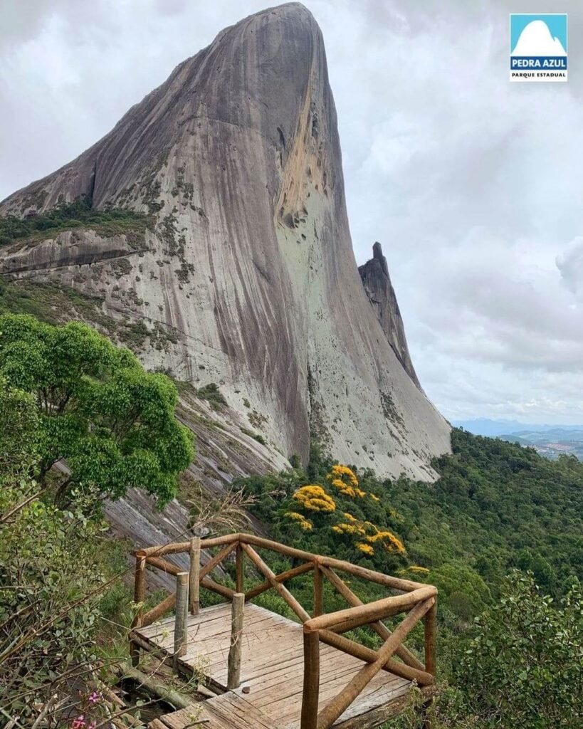 Ecoturismo em Parque Estadual Pedra Azul