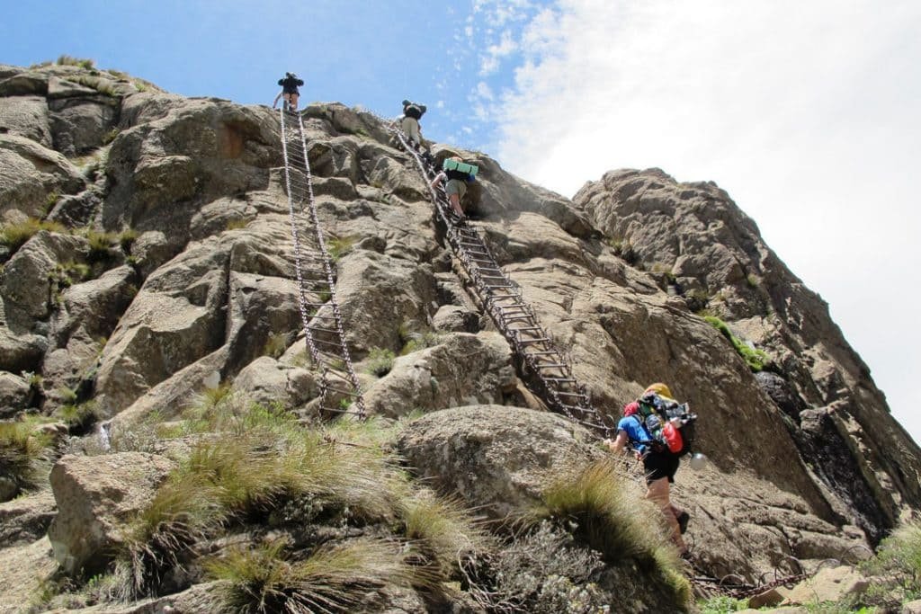 As Trilhas mais perigosas do Mundo: Drakensberg Traverse, África do Sul.