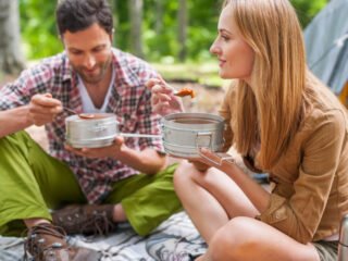 Utensílios de cozinha para camping