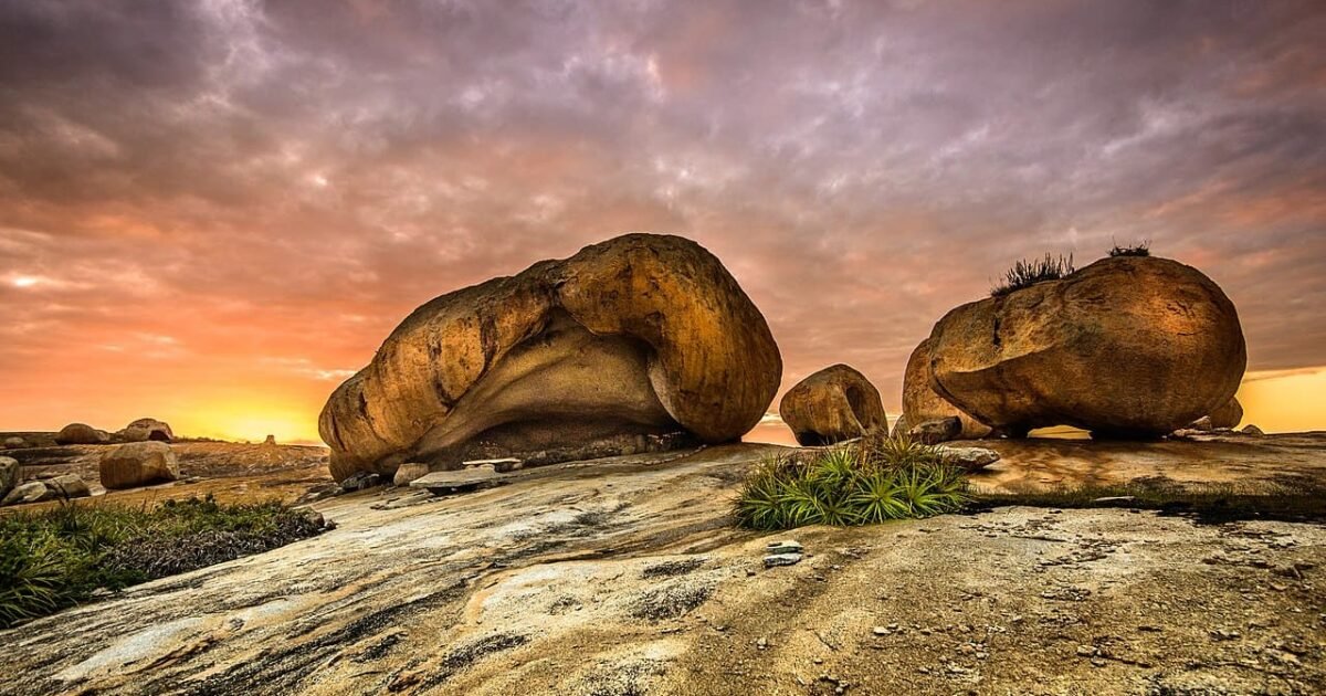 Travessia dos Matacões.