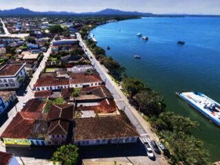 Turismo em Cananéia