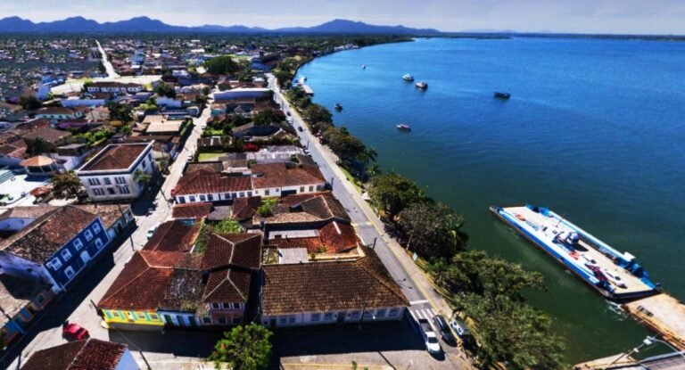 Turismo em Cananéia