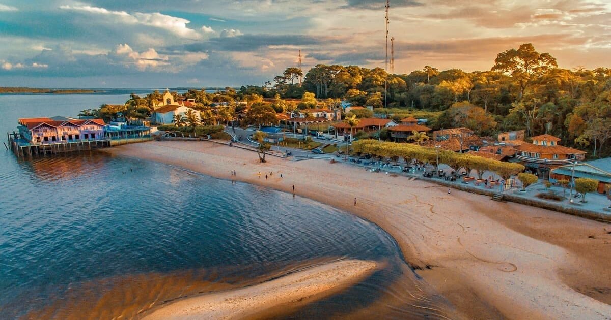 O que Fazer em Cametá no Pará: Turismo na Amazônia Paraense. Praias de água doce, igarapés, natureza exuberante, rica cultura e gastronomia.