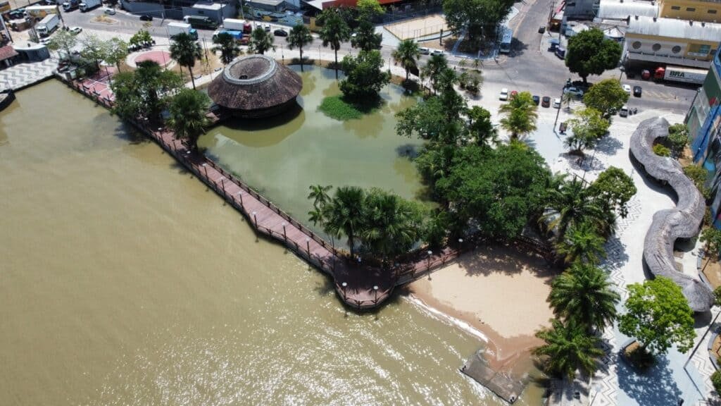 Complexo Turístico Ver-o-Rio. 